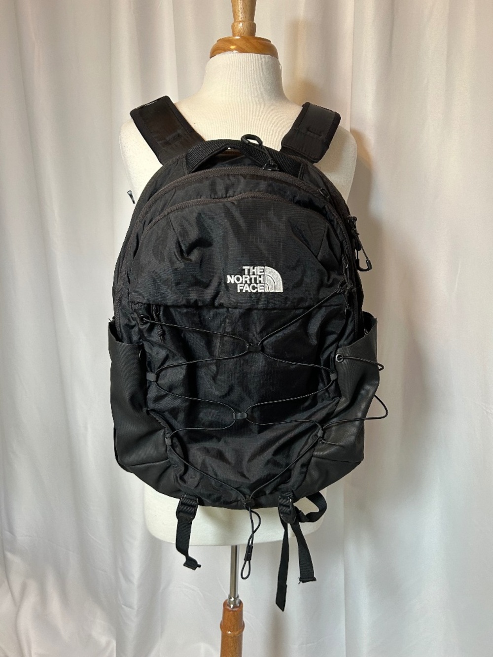BLACK THE NORTH FACE BOREALIS BACKPACK